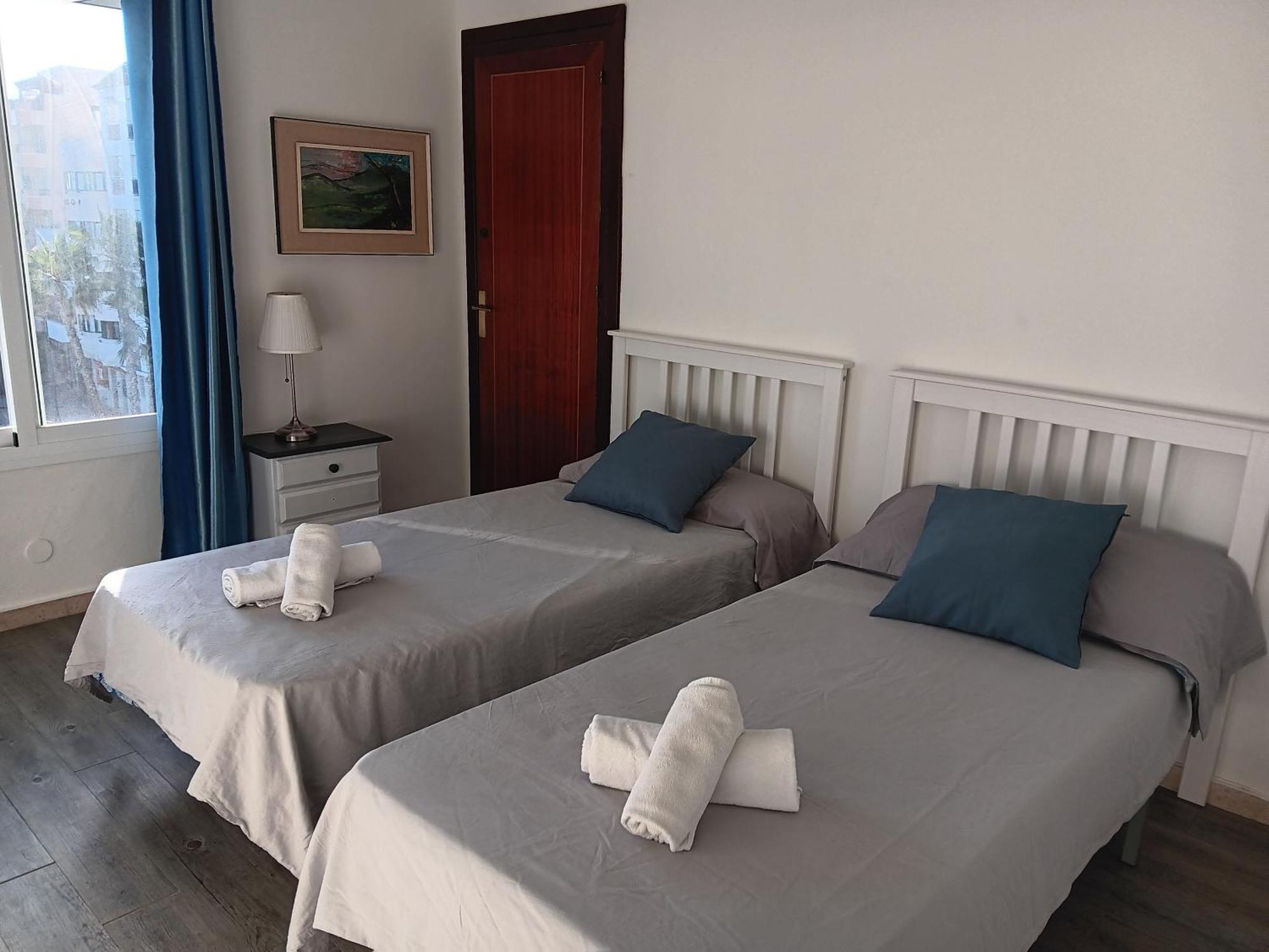 Alojamiento Iberia Playa Estepona Exterior foto